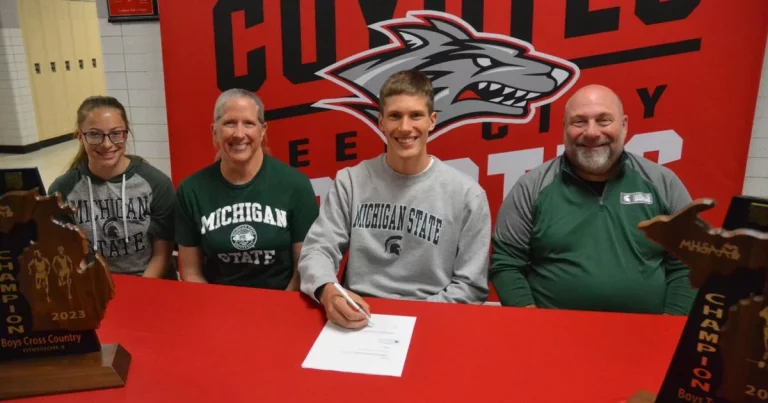 Reed City’s Gus Rohde Signs with Michigan State for Cross Country and Track