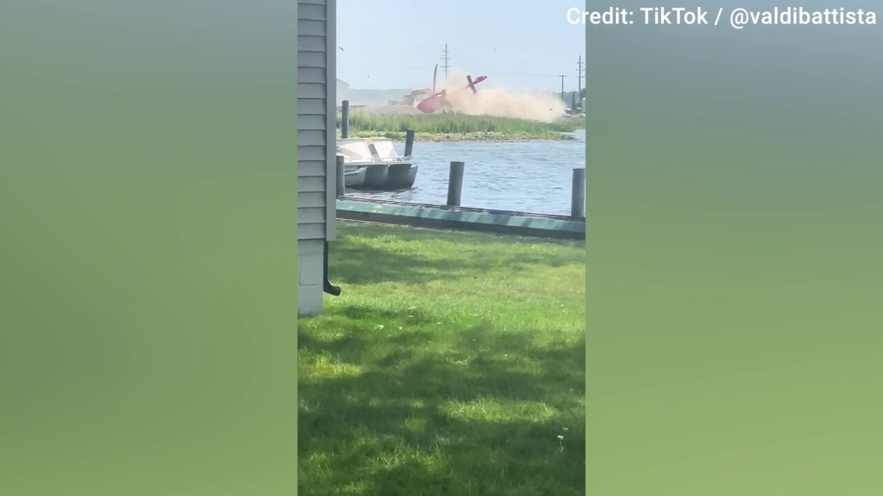 Heart-Stopping Helicopter Crash Caught on Camera Near Michigan Waterfront