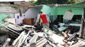 Powerful 6.3 Magnitude Earthquake Shakes Central Colombia, Sends Residents Fleeing